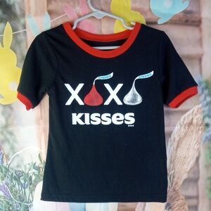 🛝 Hershey's Kisses Kids Black Tee with Red Trim
